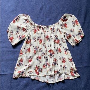 Off-the-Shoulder Floral Print Shirt